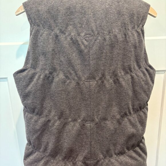 Athleta Gray Insulated Sweater Knit Puffer Vest Medium Funnel Neck Cinch Waist - Picture 5 of 8
